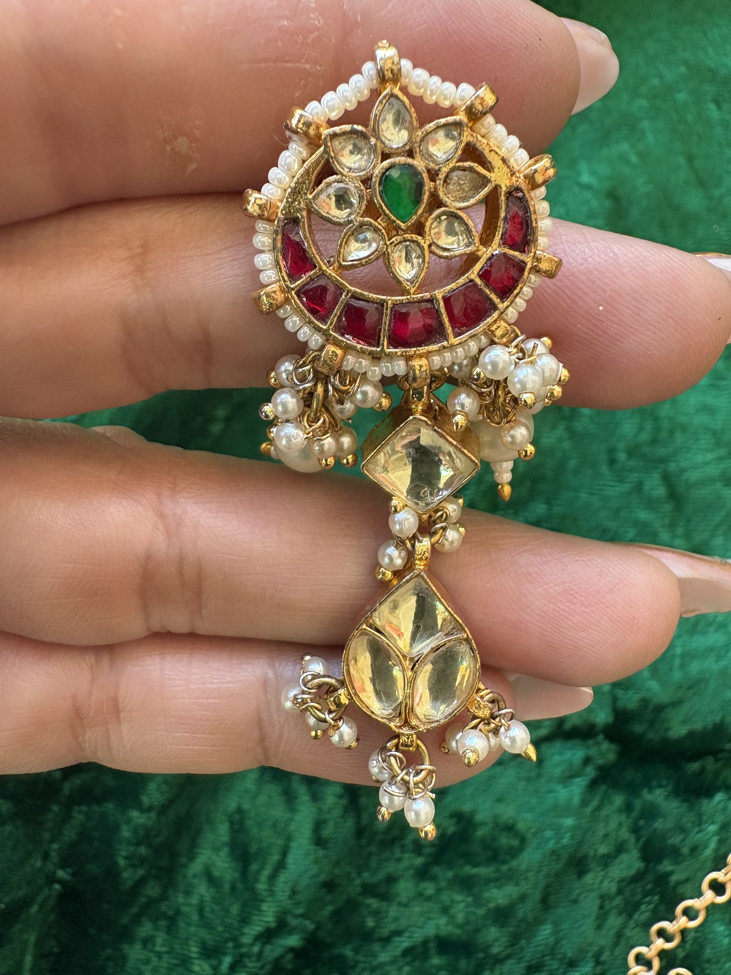 Noor Jadau Necklace Set