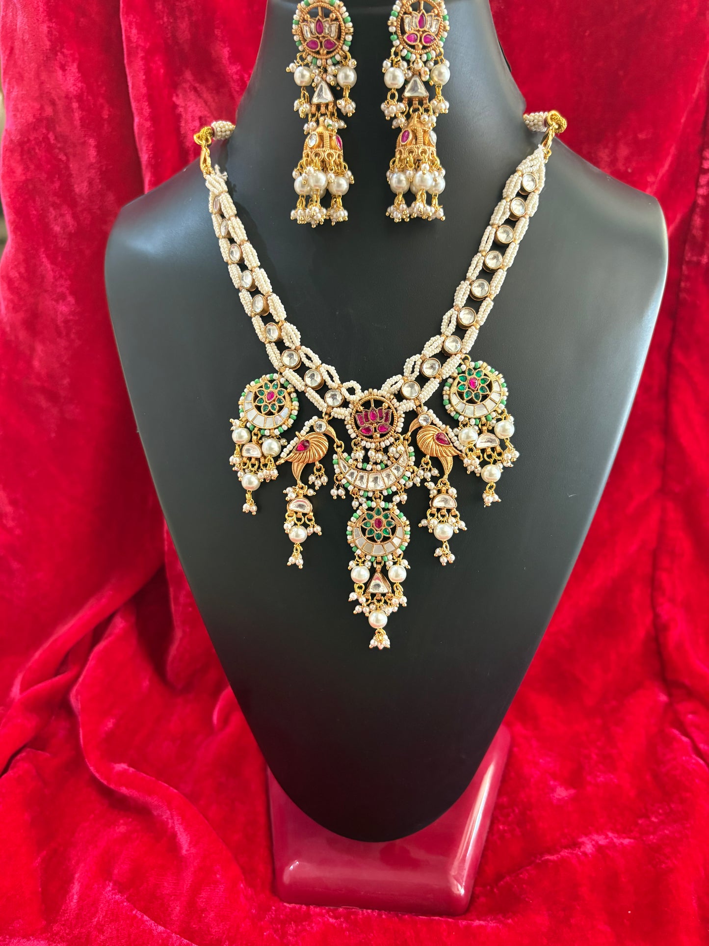 Divine Jadau Necklace Set