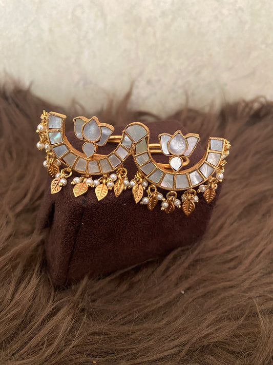 Shaaravi Jadau Ring
