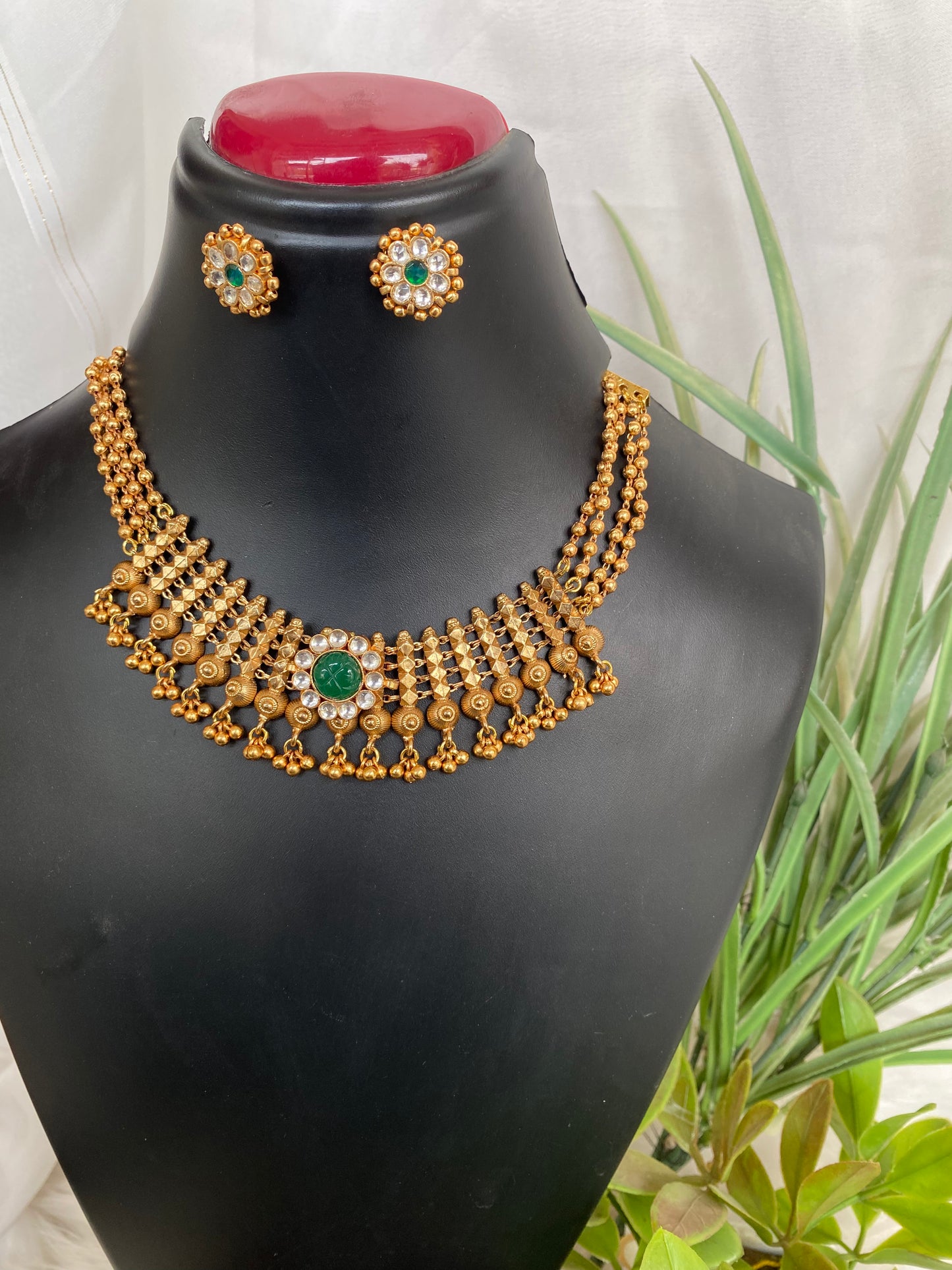 Golden Necklace Set With Green Stone